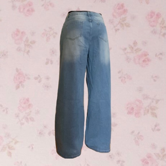 SOLD Trendy Ripped Wide Leg Jeans - Picture 2 of 2